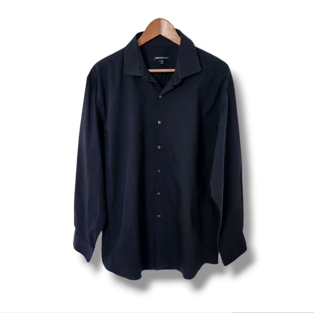 VanHeusen Black on Black Pinstripe Long Sleeve Button-Down Dress Shirt